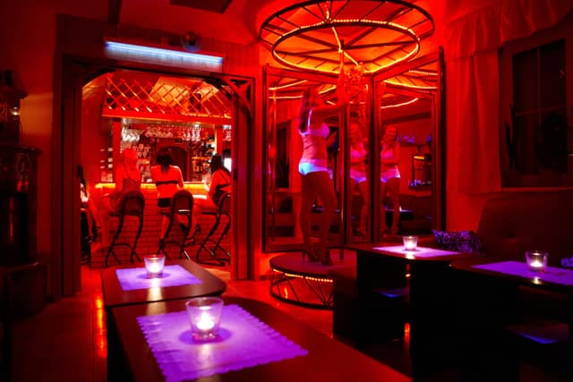 Bar